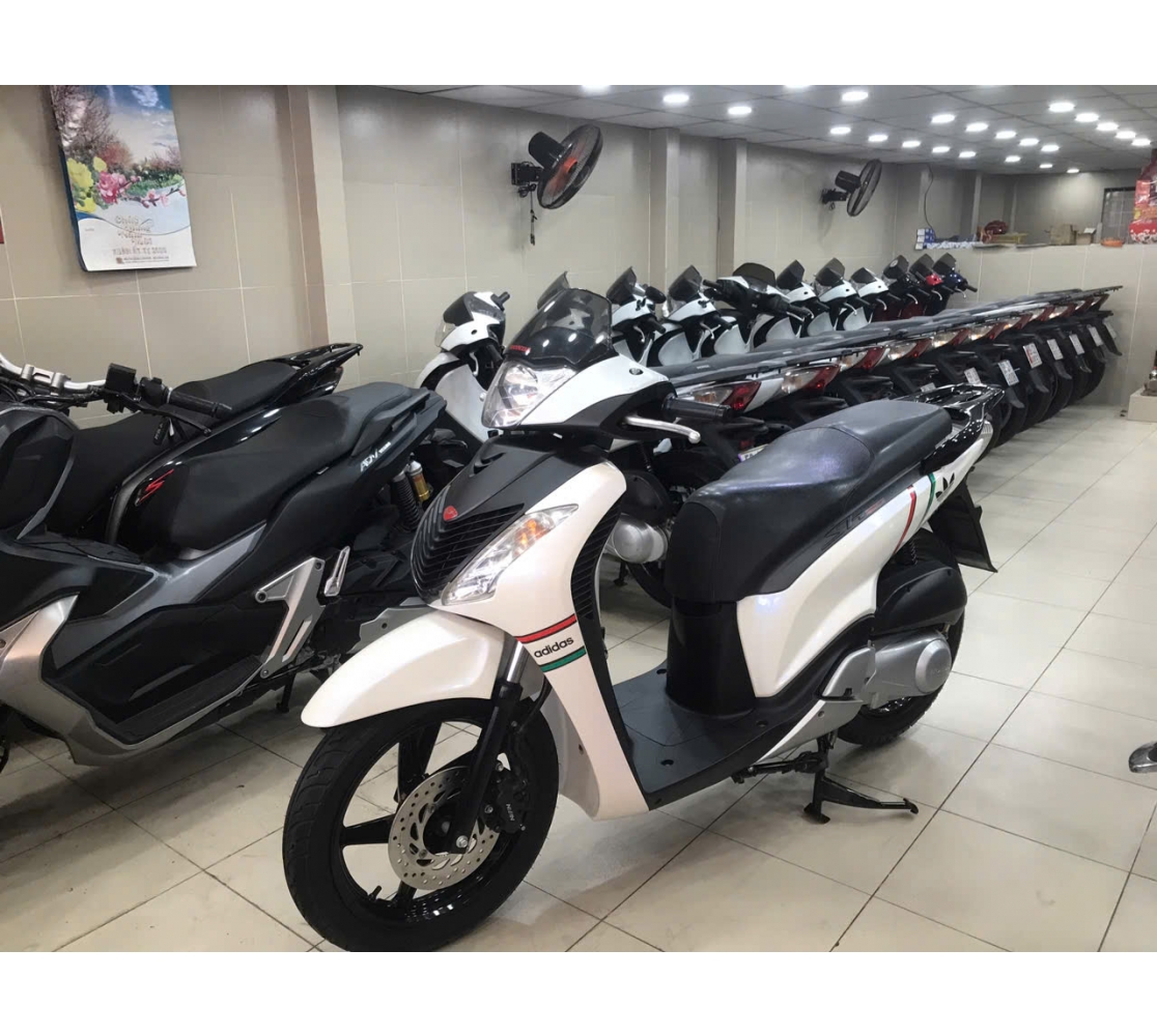 SH150 2011 SM107 - MÁY ZIN 100%